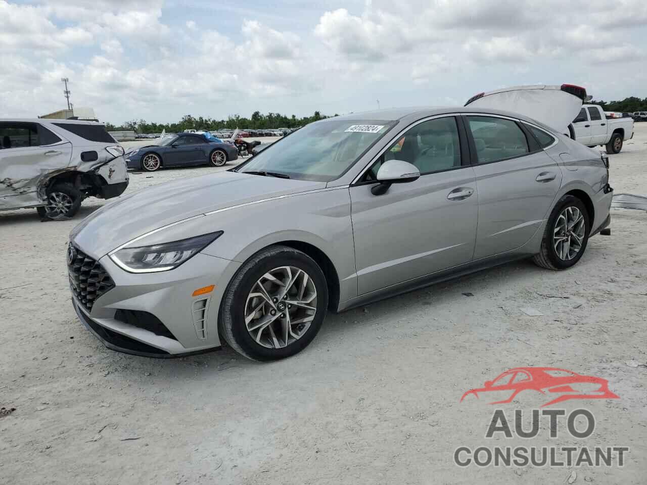 HYUNDAI SONATA 2022 - KMHL64JA2NA167838