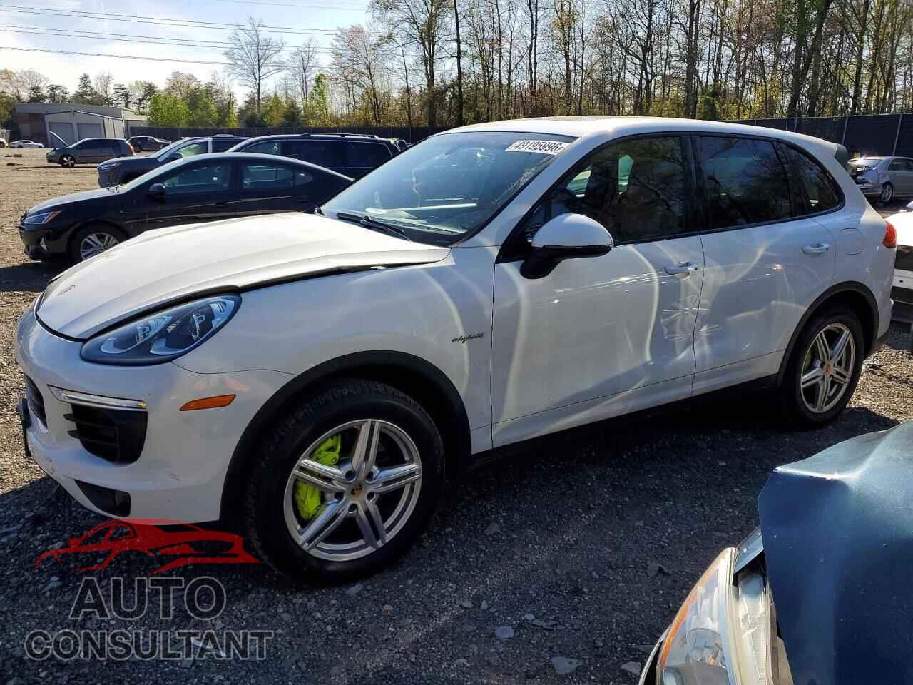 PORSCHE CAYENNE 2016 - WP1AE2A28GLA17539