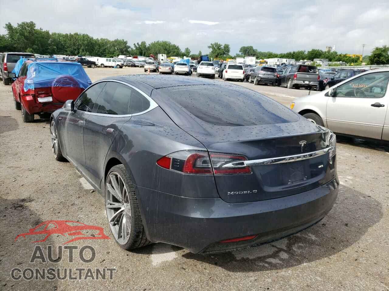 TESLA MODEL S 2017 - 5YJSA1E28HF192769