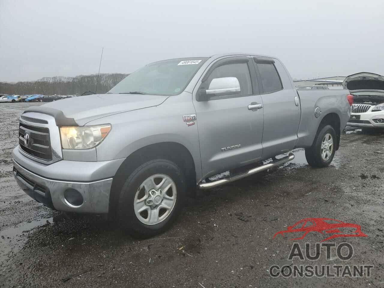 TOYOTA TUNDRA 2010 - 5TFUY5F10AX102267