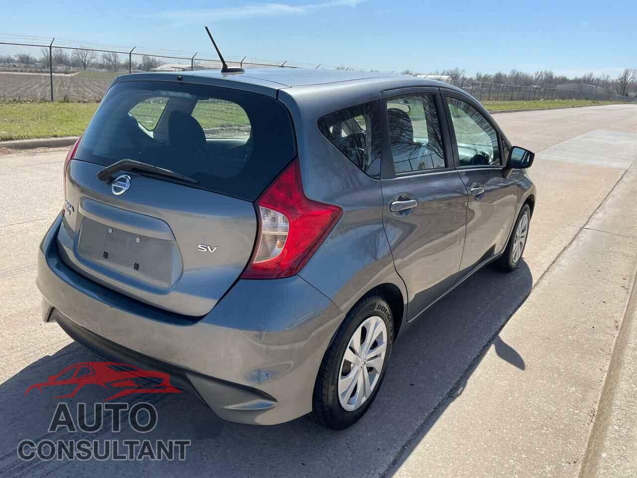 NISSAN VERSA 2017 - 3N1CE2CP3HL368399