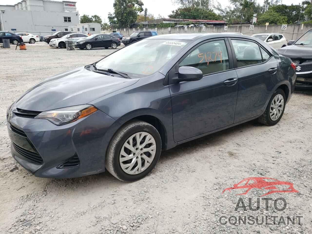 TOYOTA COROLLA 2018 - 5YFBURHE9JP795235