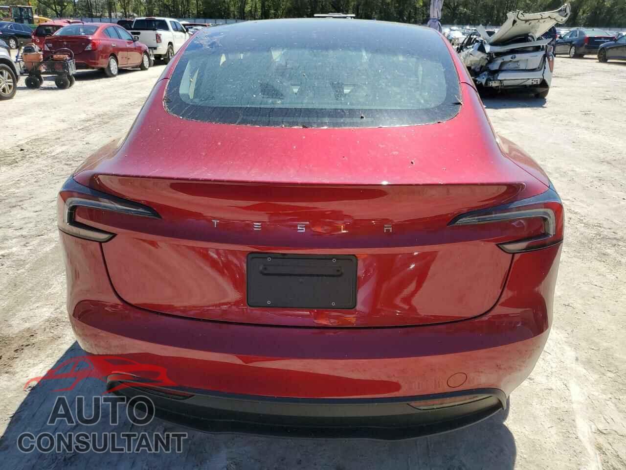 TESLA MODEL 3 2024 - 5YJ3E1EA7RF864841