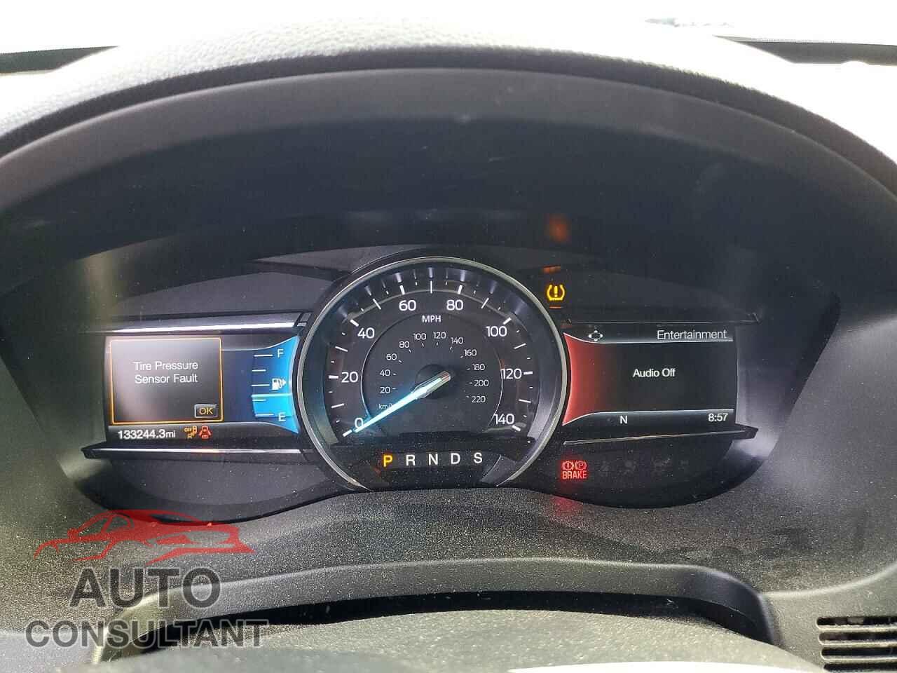 FORD EXPLORER 2018 - 1FM5K7D82JGB63245