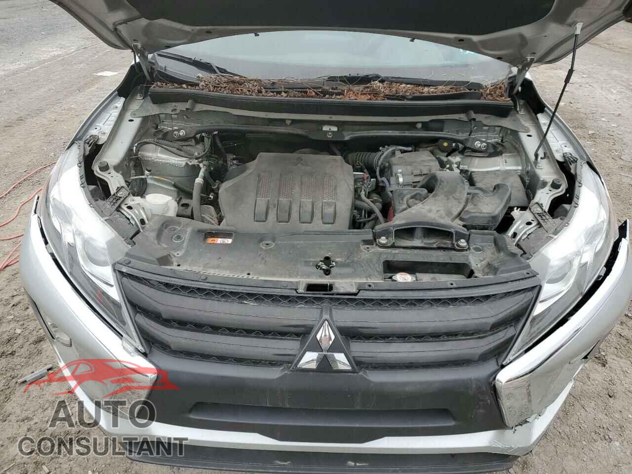 MITSUBISHI ECLIPSE 2018 - JA4AT4AA1JZ066719