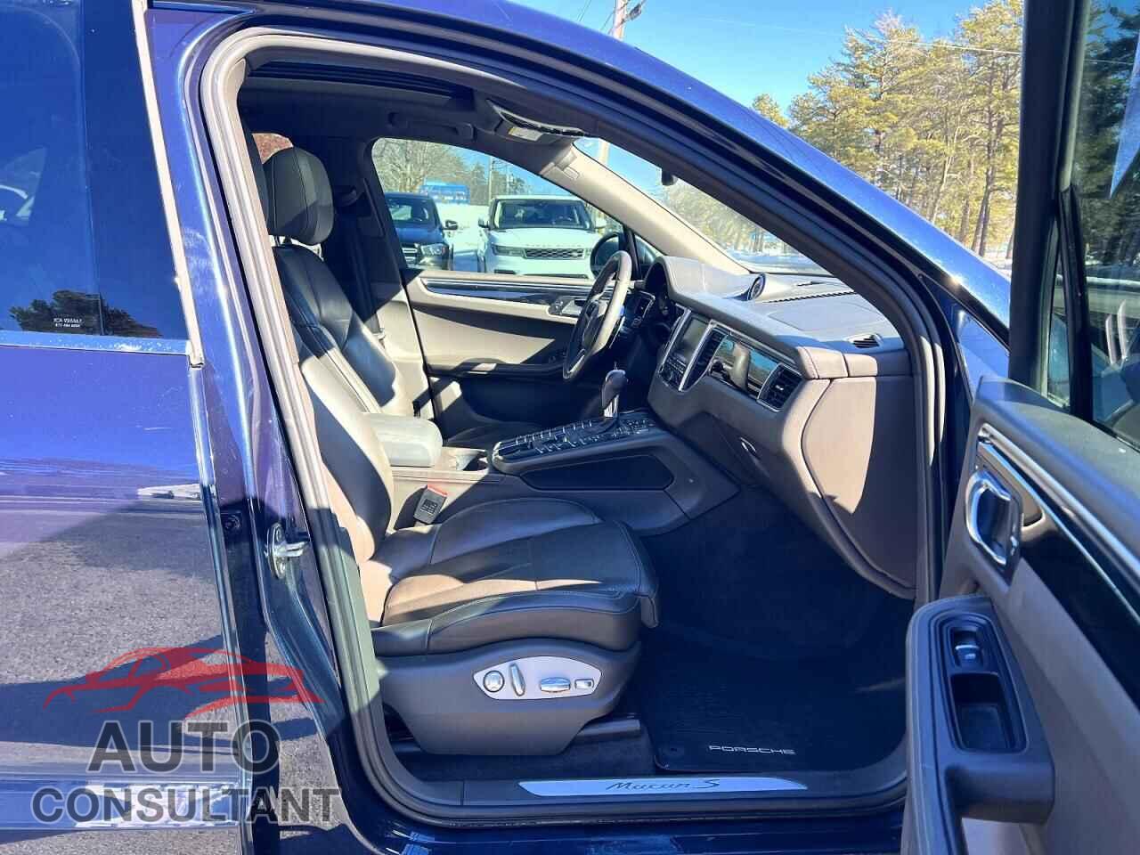 PORSCHE MACAN 2015 - WP1AB2A58FLB50951