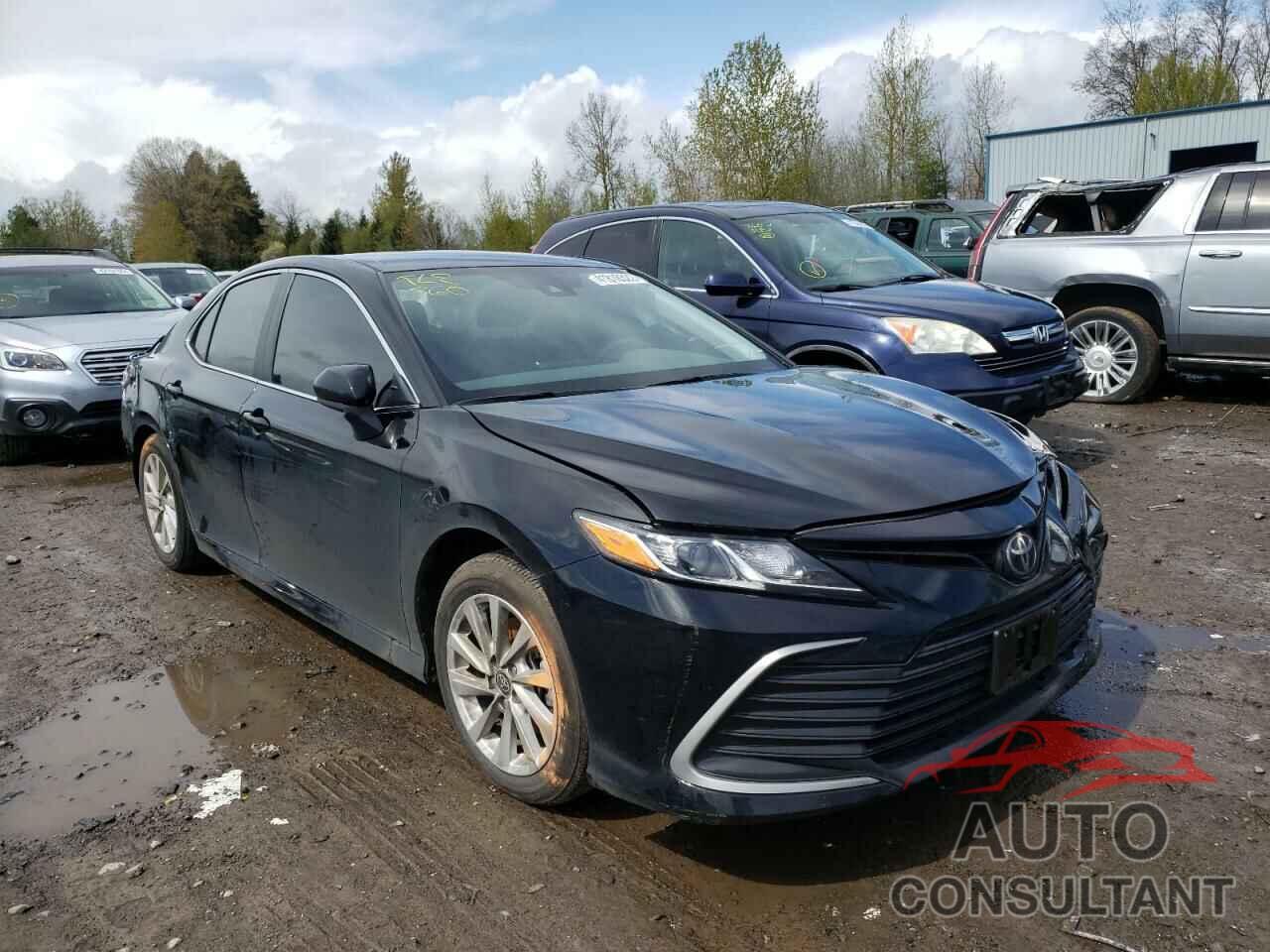 TOYOTA CAMRY 2021 - 4T1C11AK9MU594307