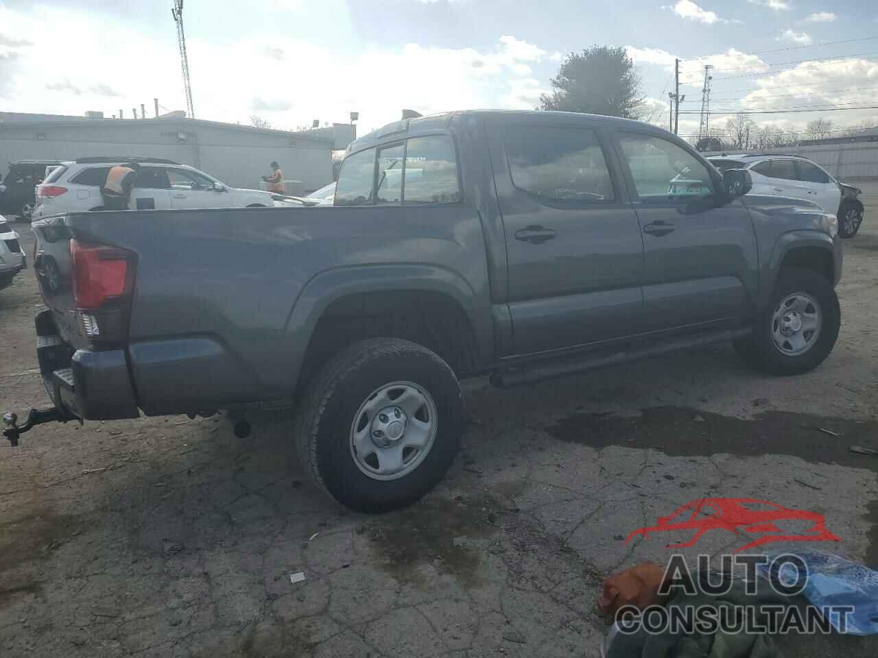 TOYOTA TACOMA 2018 - 3TMCZ5AN4JM141517