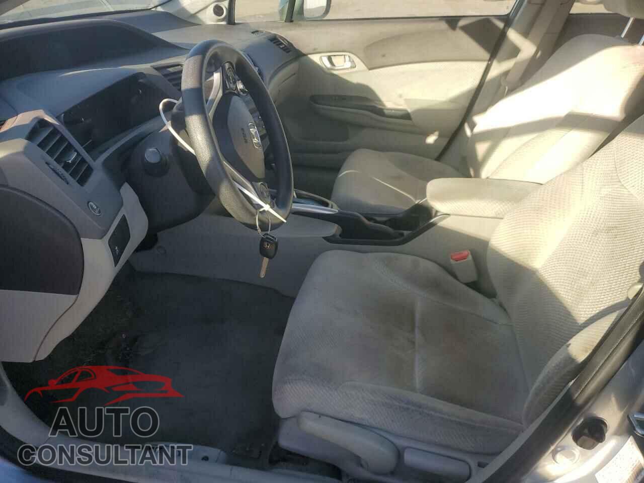 HONDA CIVIC 2012 - JHMFB4F28CS008391