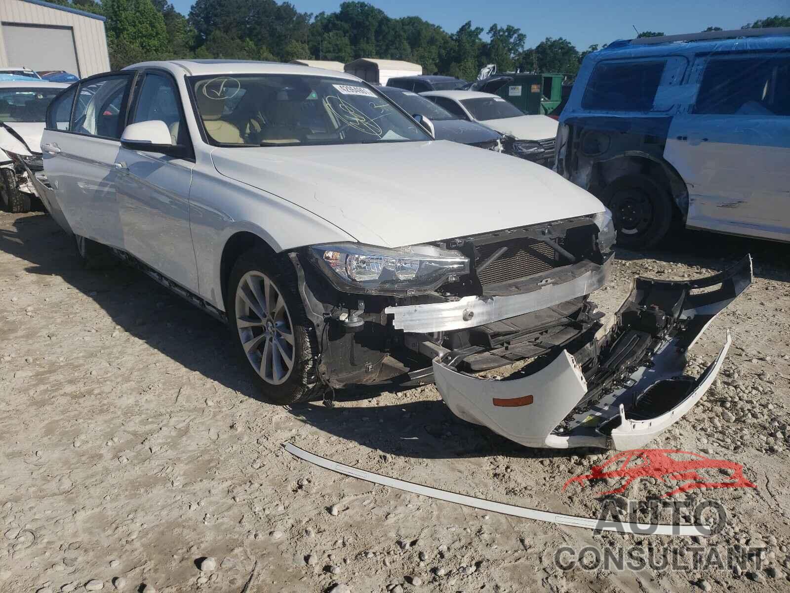BMW 3 SERIES 2016 - WBA8E1G52GNU11373