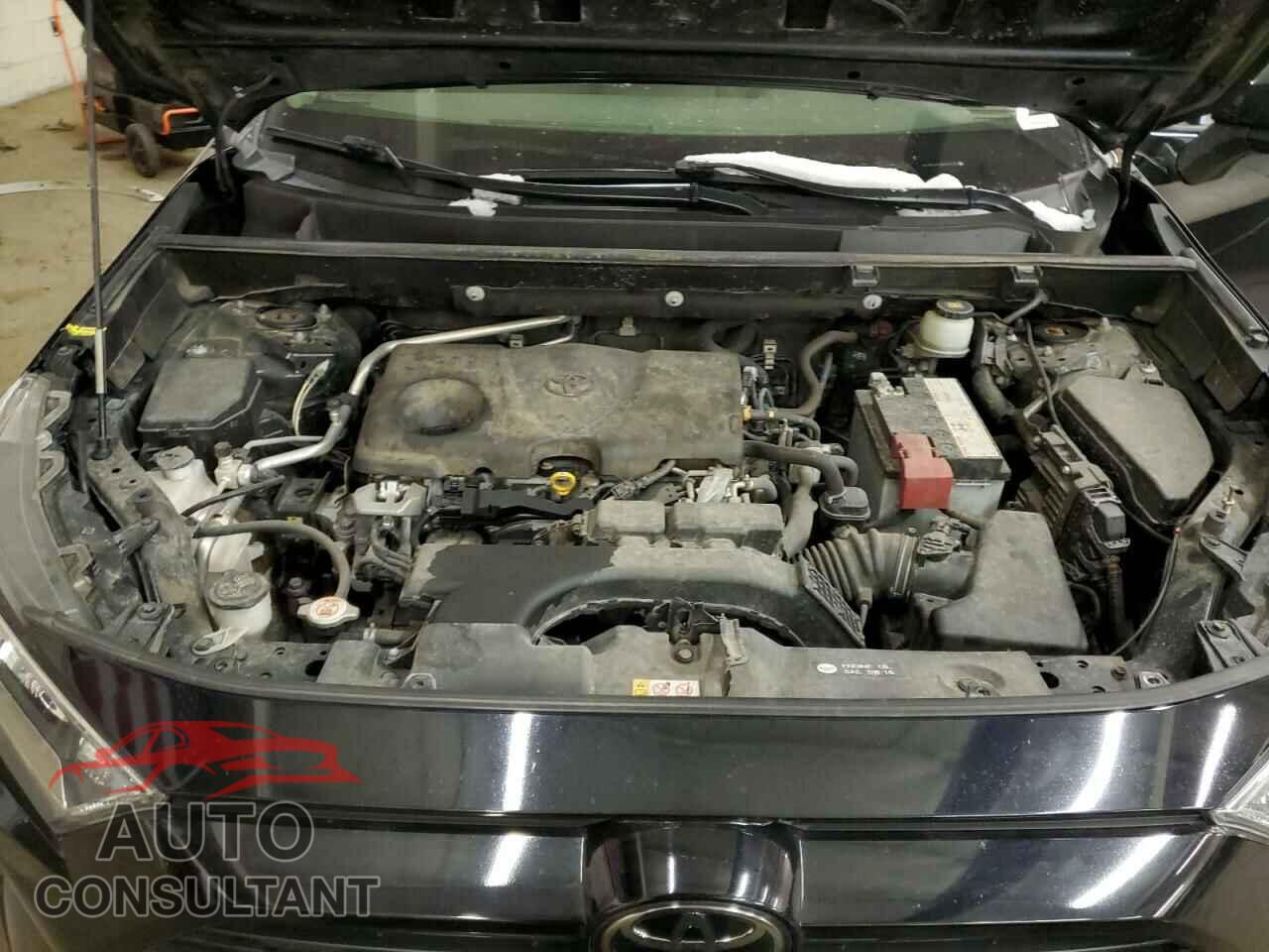 TOYOTA RAV4 2019 - JTMP1RFV2KD522109