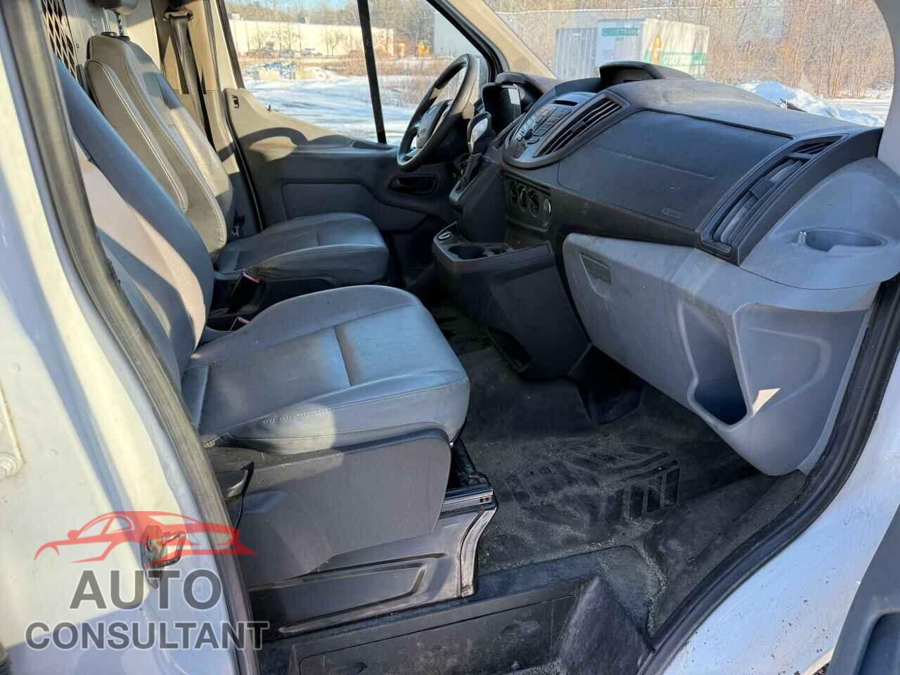 FORD TRANSIT 2017 - 1FTYE1ZM3HKA06780