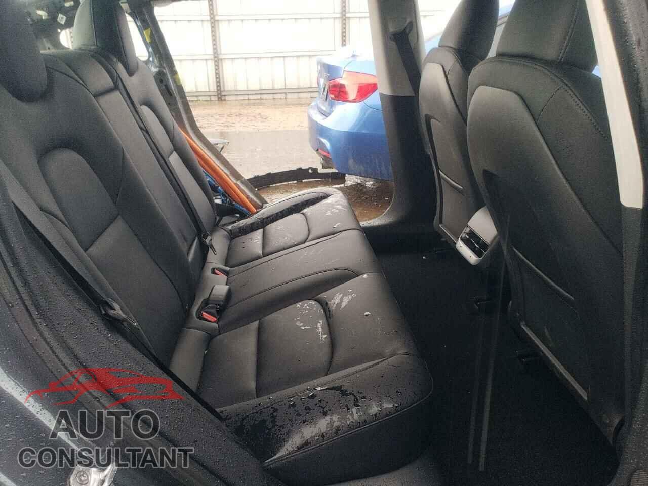 TESLA MODEL 3 2023 - 5YJ3E1EA3PF711984