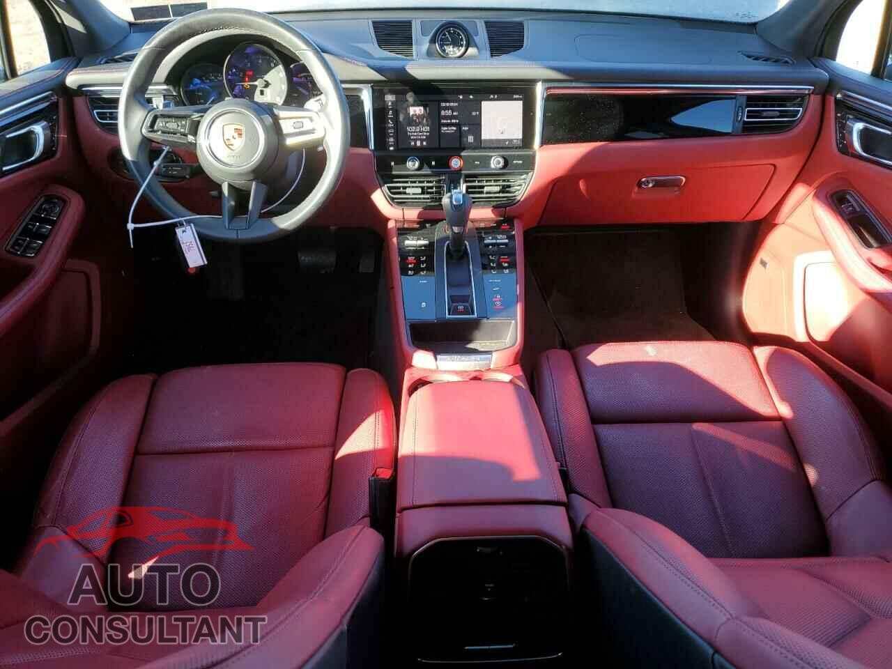 PORSCHE MACAN 2022 - WP1AA2A57NLB12368