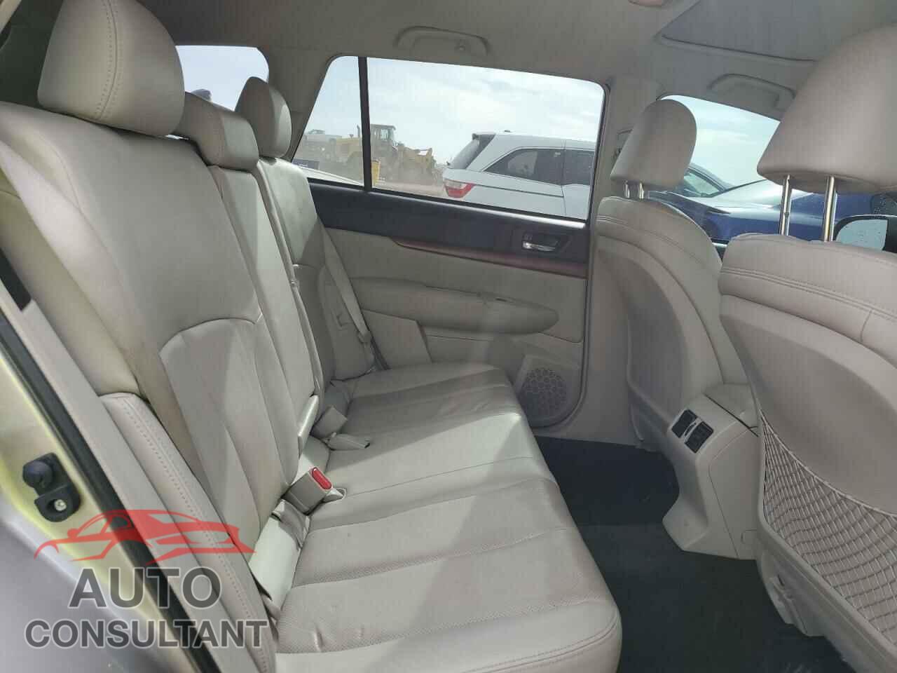 SUBARU OUTBACK 2014 - 4S4BRBLC7E3299360