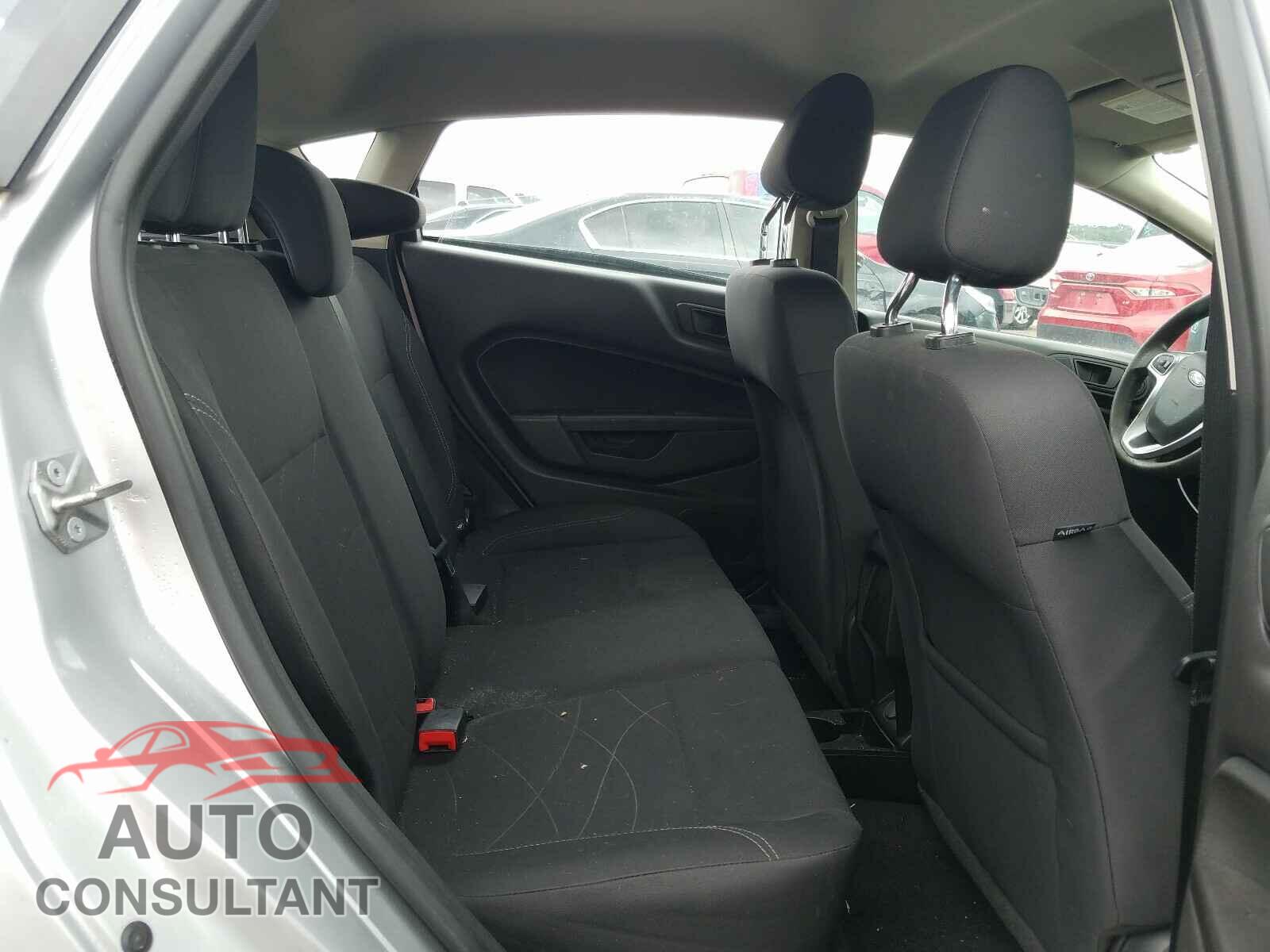 FORD FIESTA 2019 - 3FADP4EJ9KM102473
