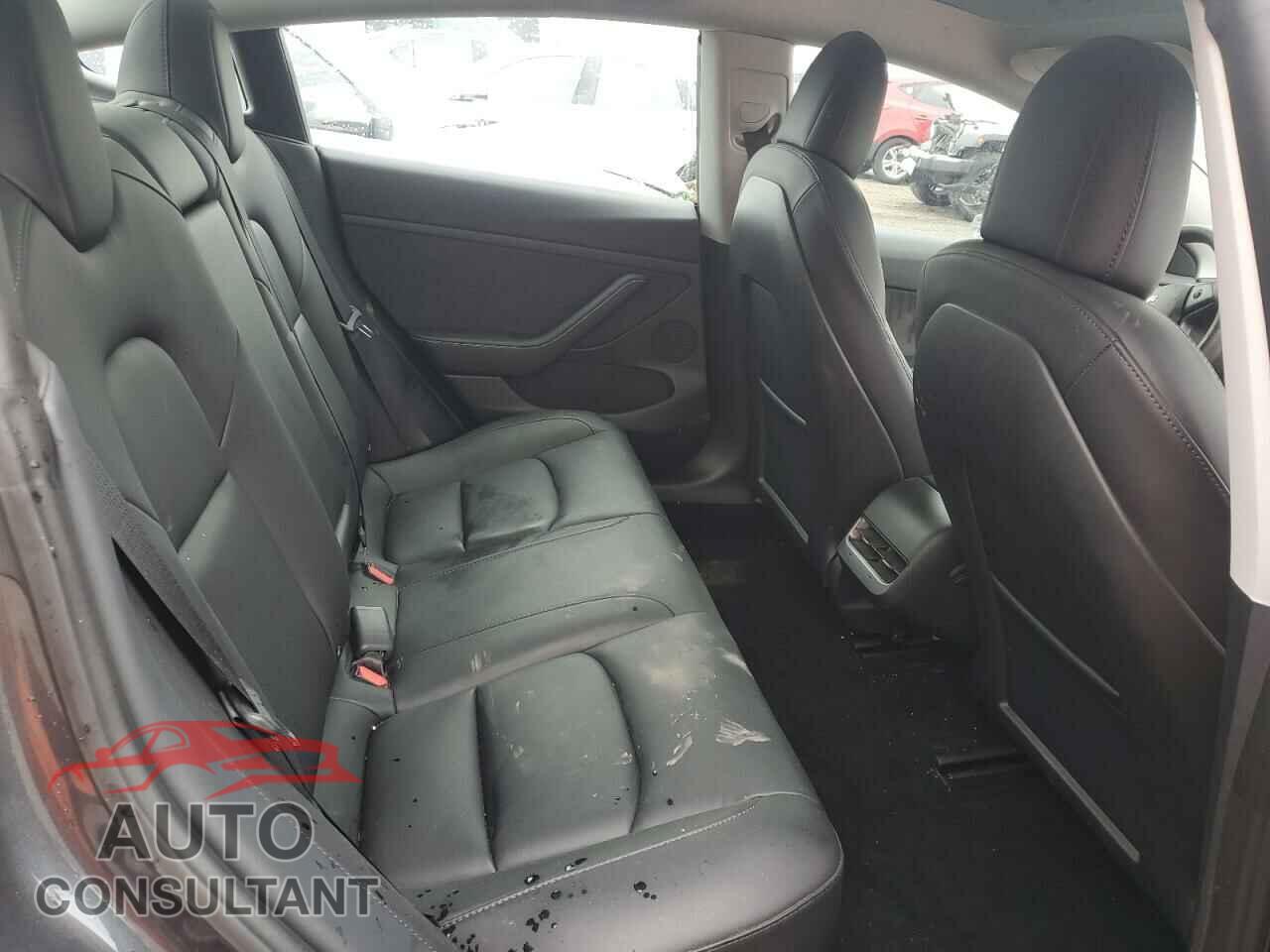TESLA MODEL 3 2023 - 5YJ3E1EA3PF406338