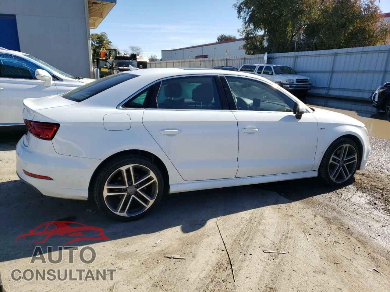 AUDI A3 2017 - WAUGUGFFXH1036806