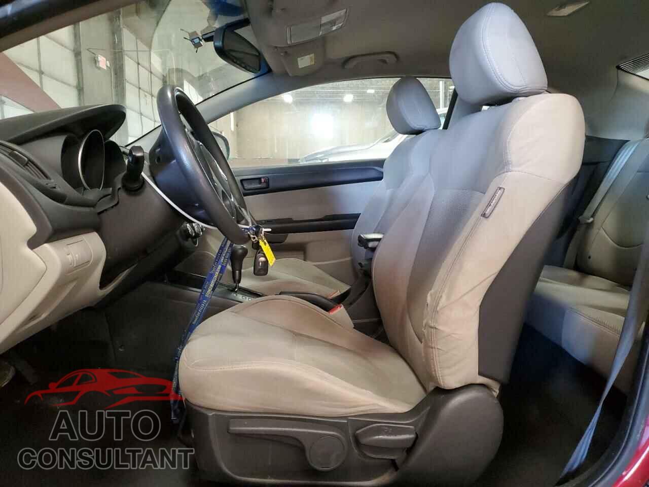 KIA FORTE 2010 - KNAFU6A28A5308133