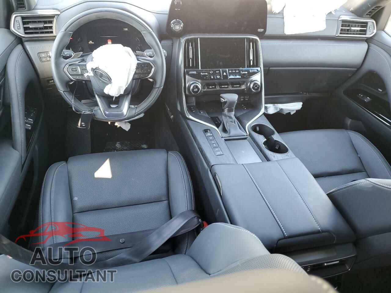 LEXUS LX 600 BAS 2023 - JTJGB7CX6P4029416