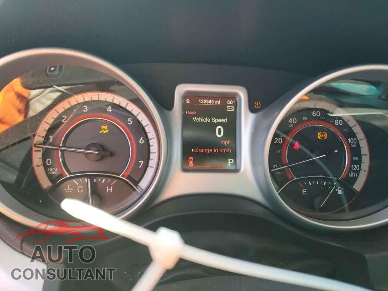 DODGE JOURNEY 2015 - 3C4PDCBB8FT573078