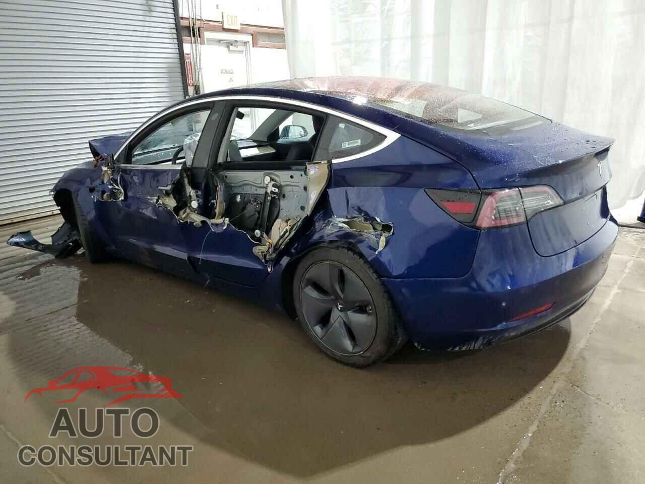 TESLA MODEL 3 2018 - 5YJ3E1EA9JF019624