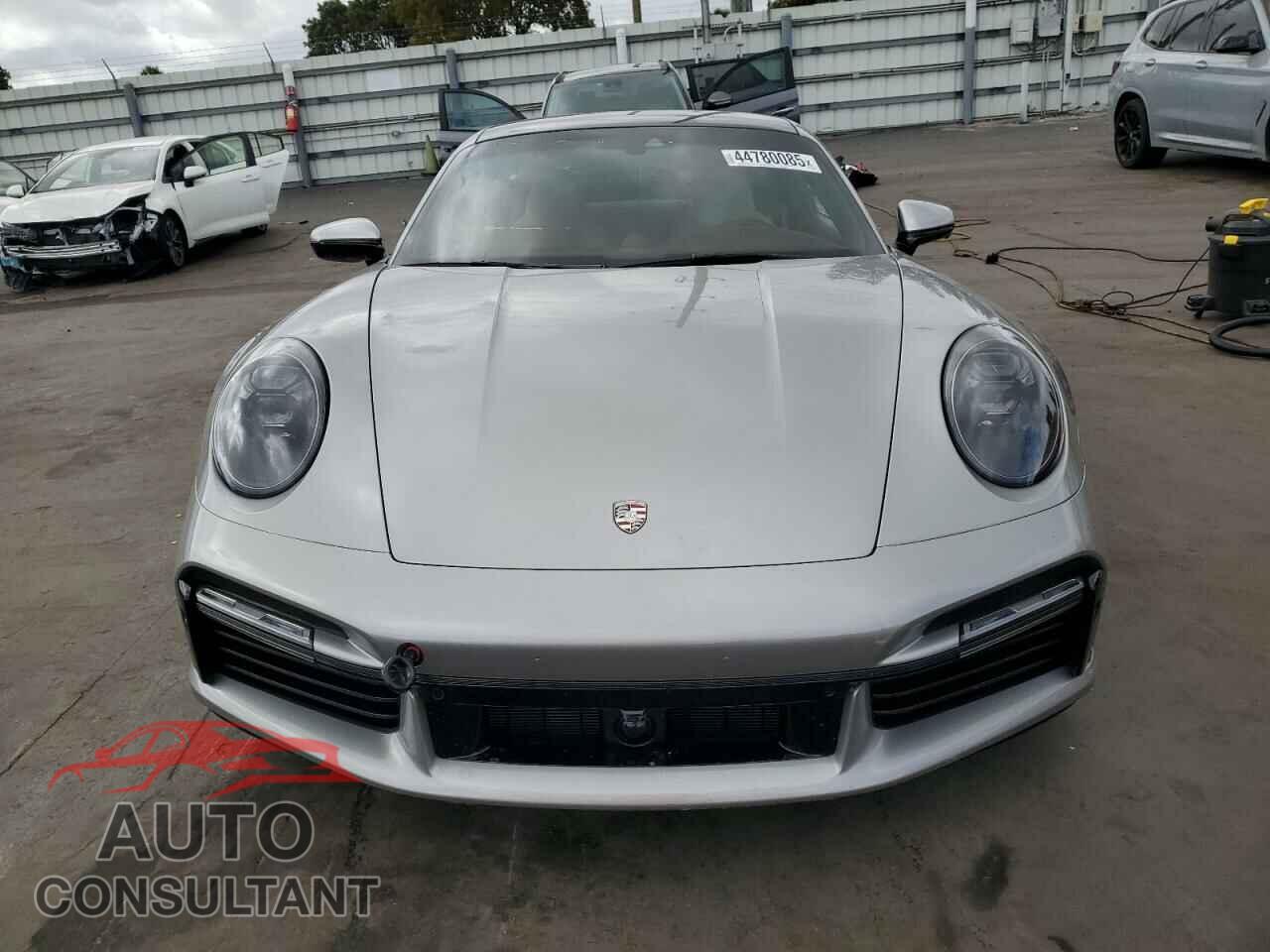 PORSCHE 911 2021 - WP0AD2A91MS257163