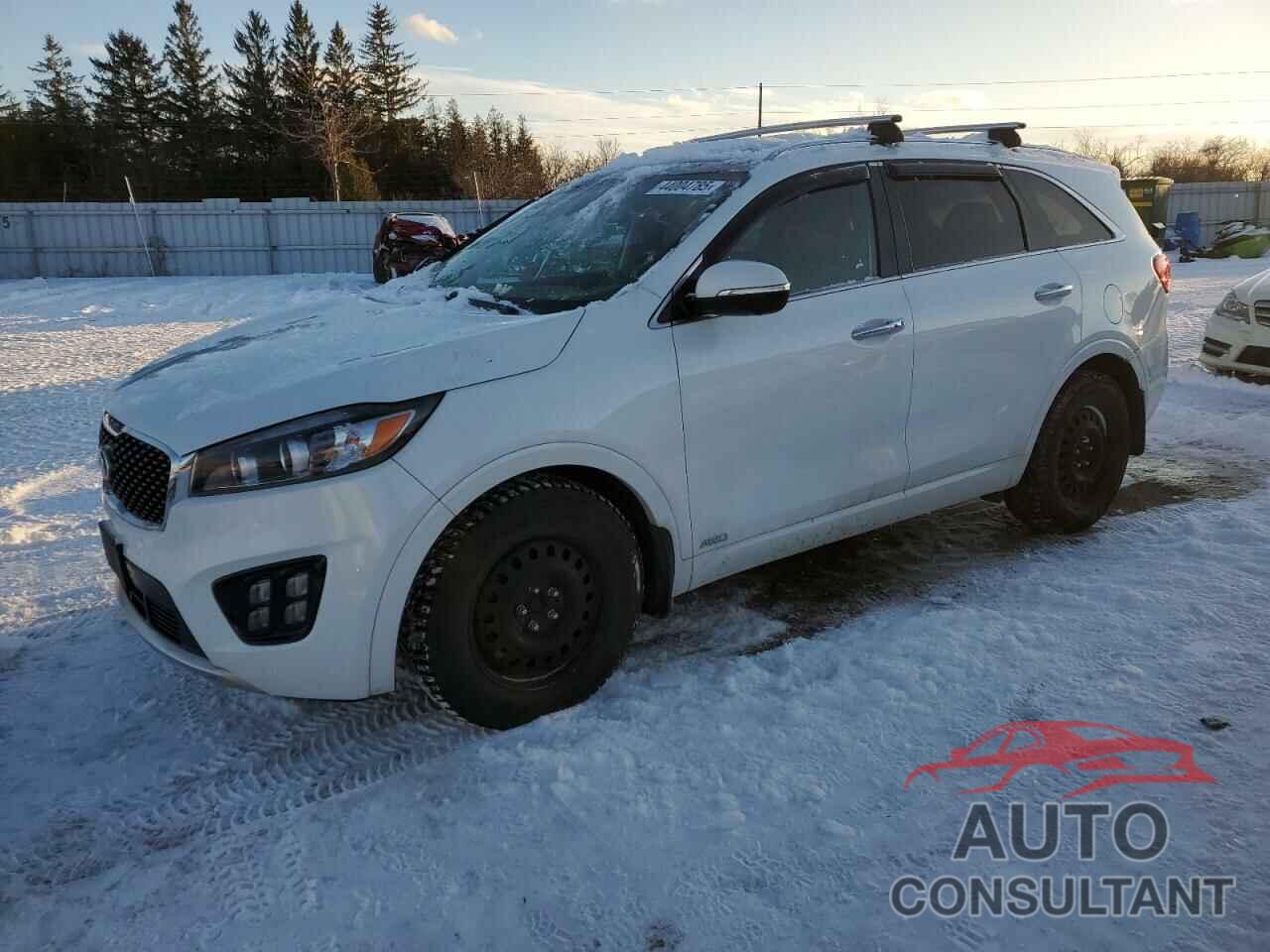 KIA SORENTO 2017 - 5XYPKDA57HG201121
