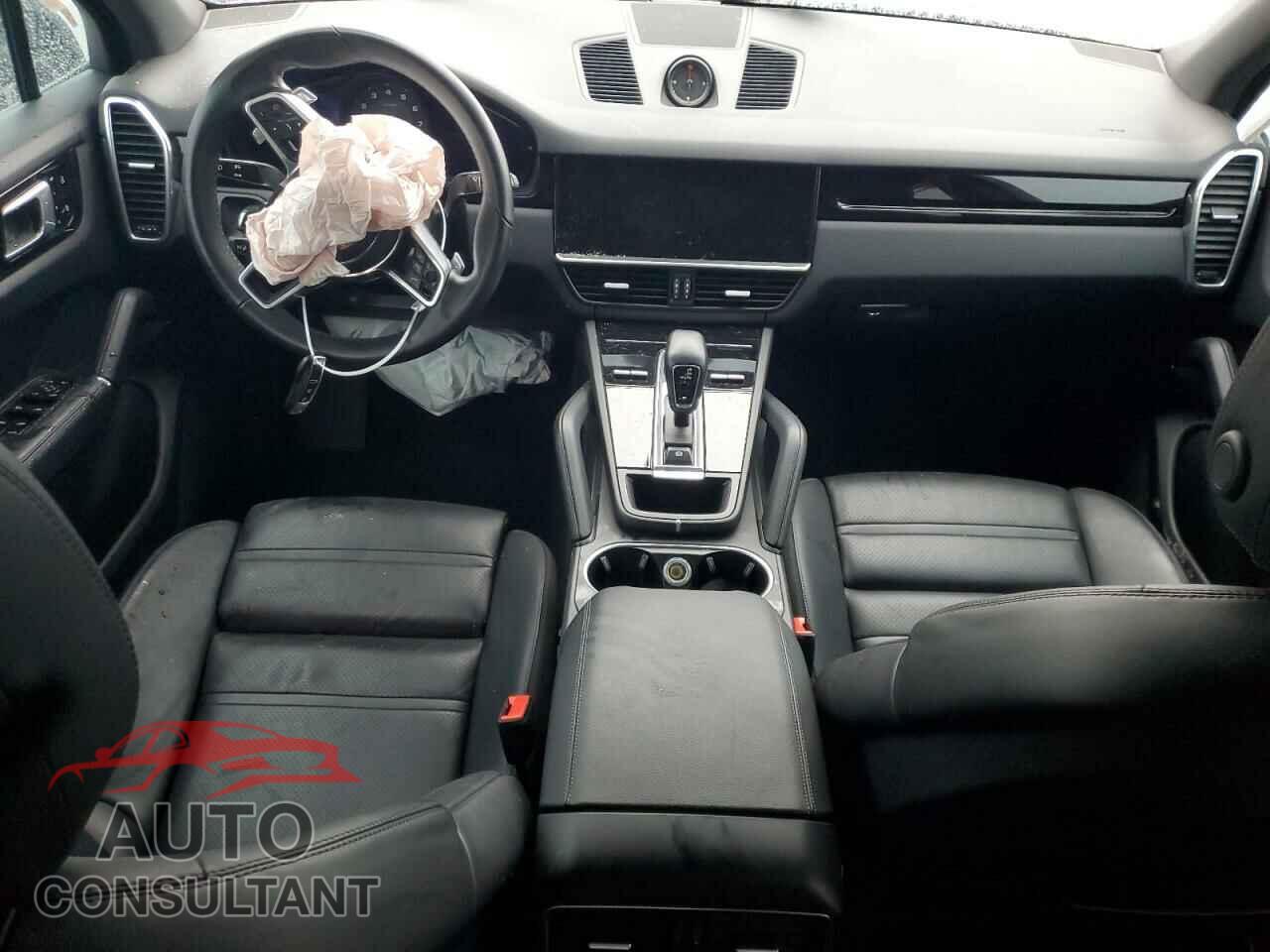 PORSCHE CAYENNE 2021 - WP1AA2AY2MDA01617