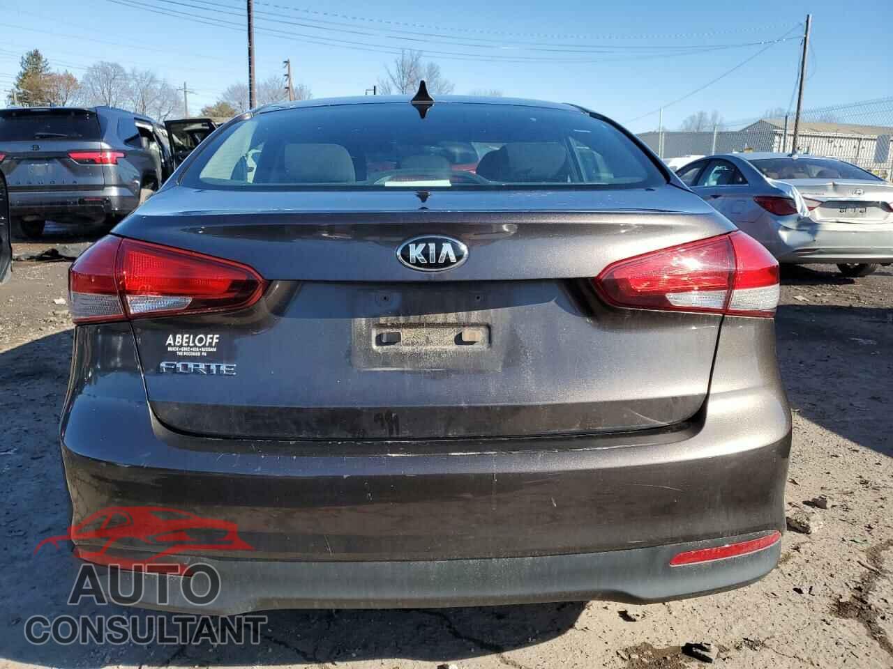 KIA FORTE 2017 - 3KPFK4A7XHE148568