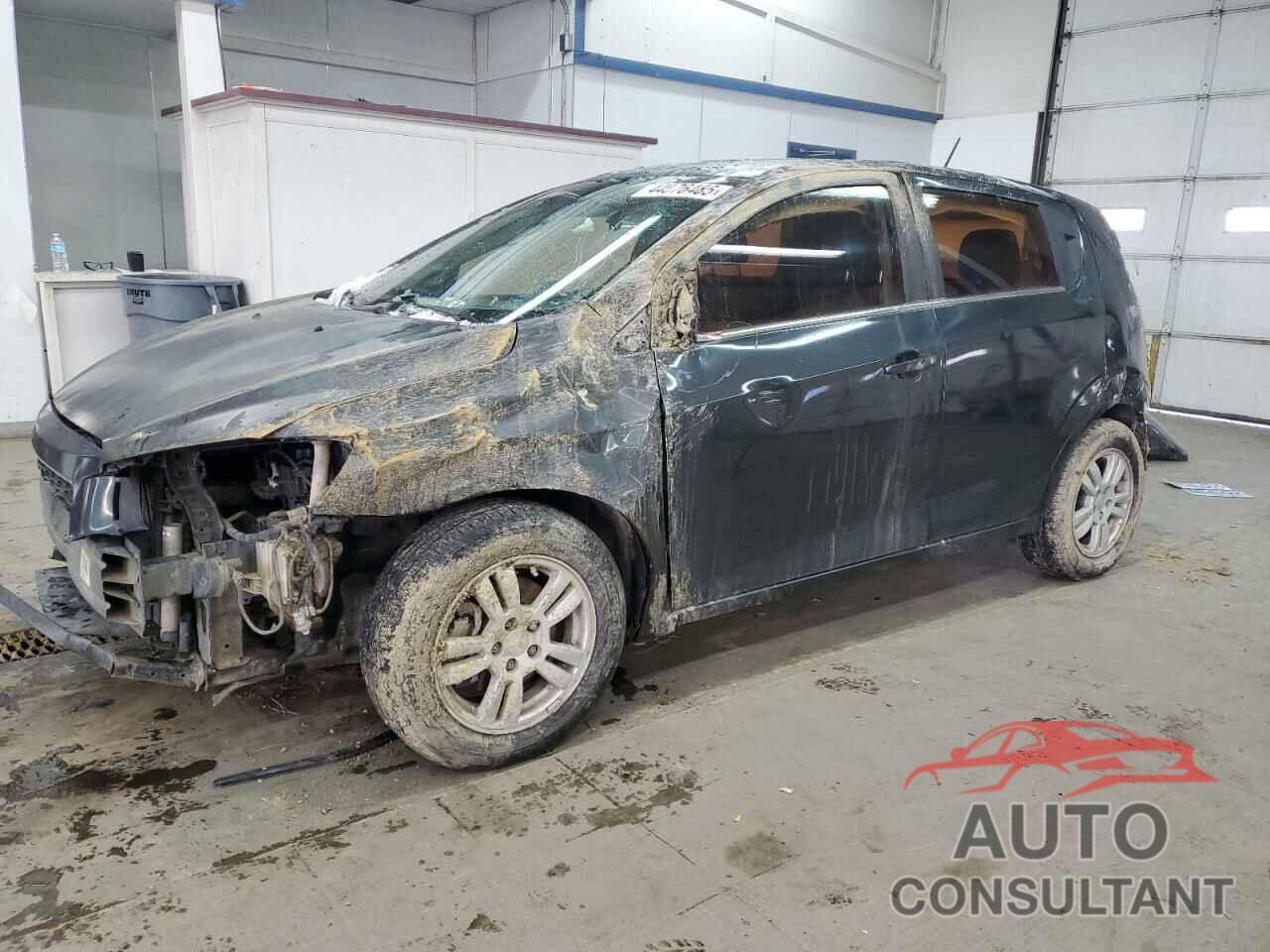 CHEVROLET SONIC 2015 - 1G1JC6SH1F4135063