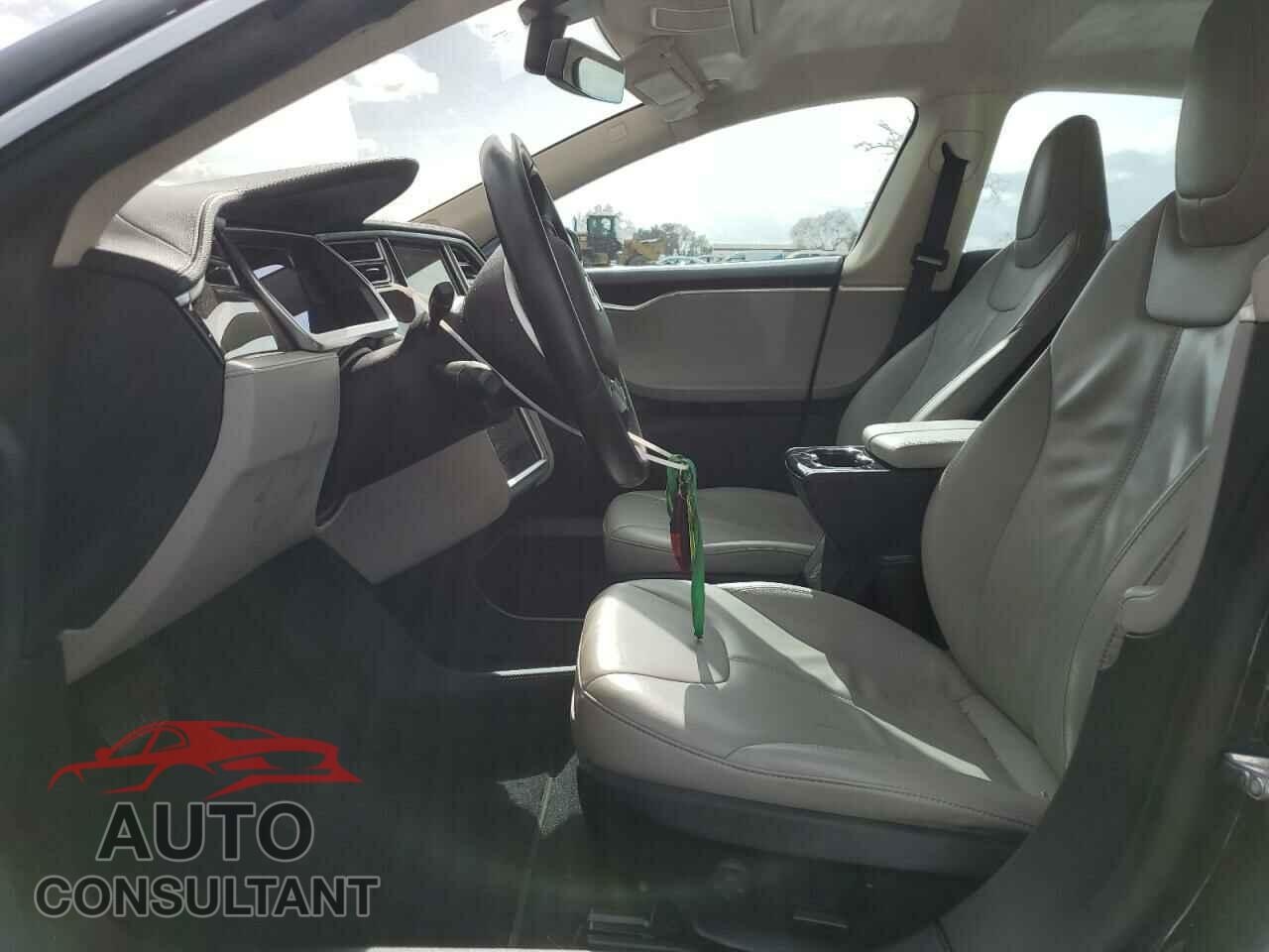TESLA MODEL S 2014 - 5YJSA1H12EFP34348