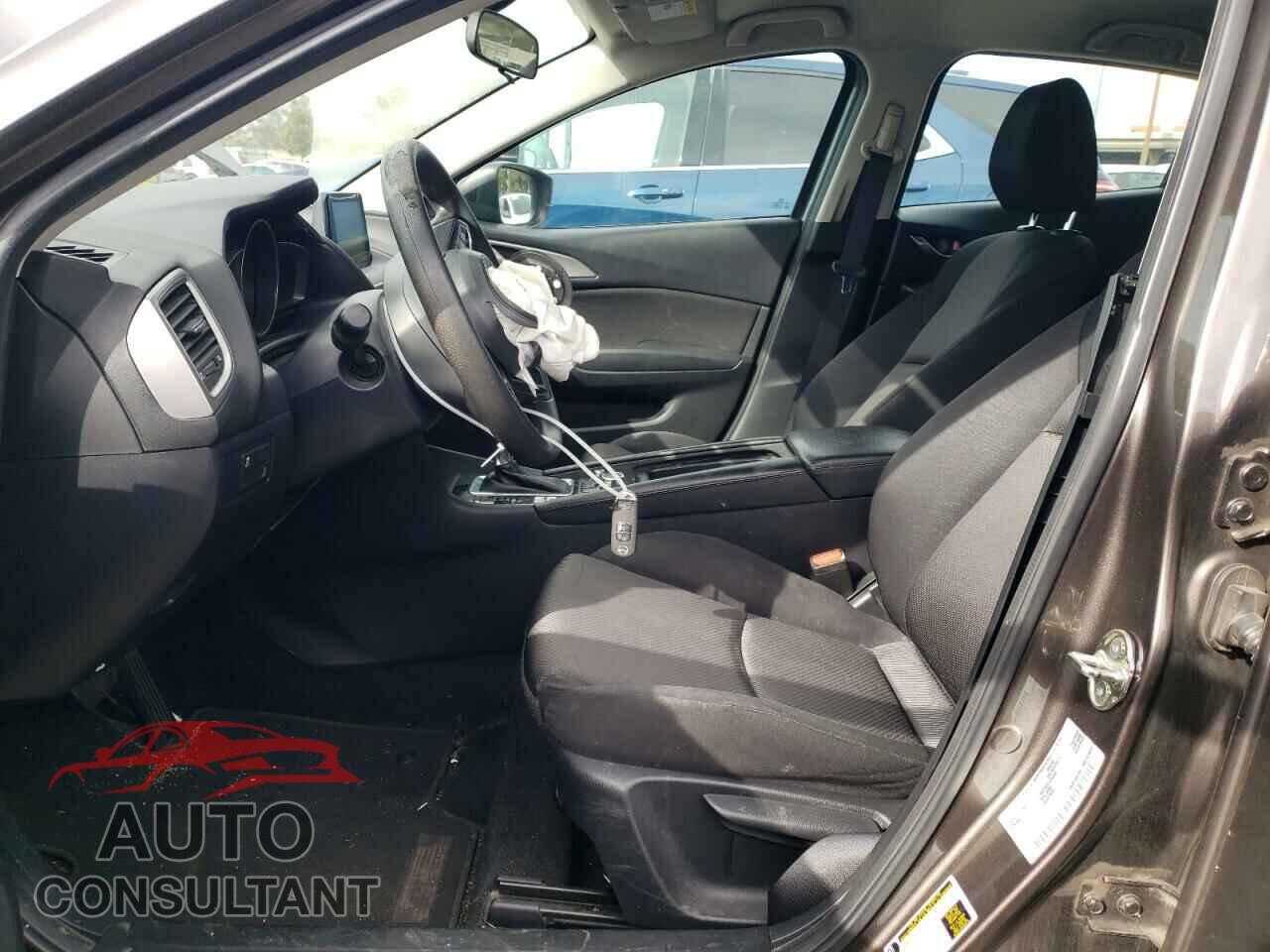 MAZDA 3 2017 - 3MZBN1K72HM113268