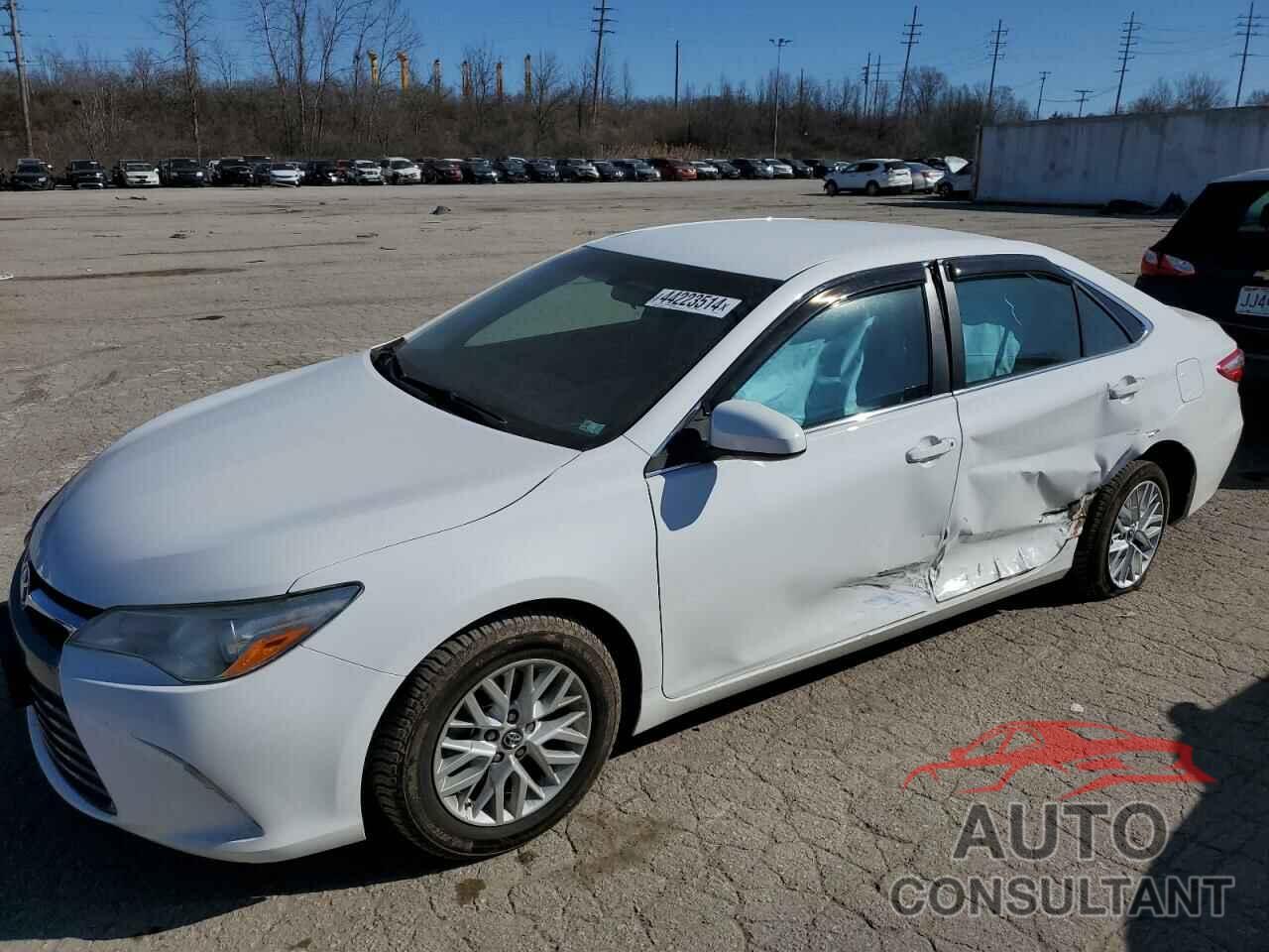 TOYOTA CAMRY 2016 - 4T1BF1FK3GU200777