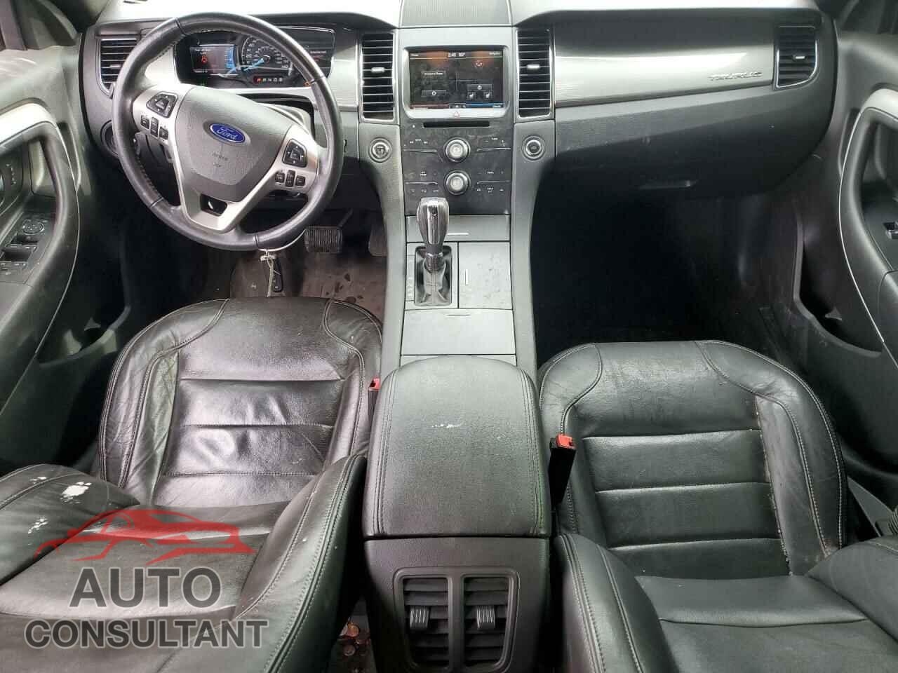 FORD TAURUS 2015 - 1FAHP2E84FG114114