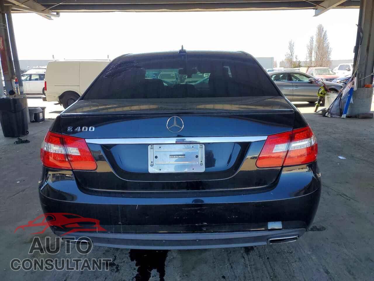 MERCEDES-BENZ E-CLASS 2013 - WDDHF9FB9DA771674