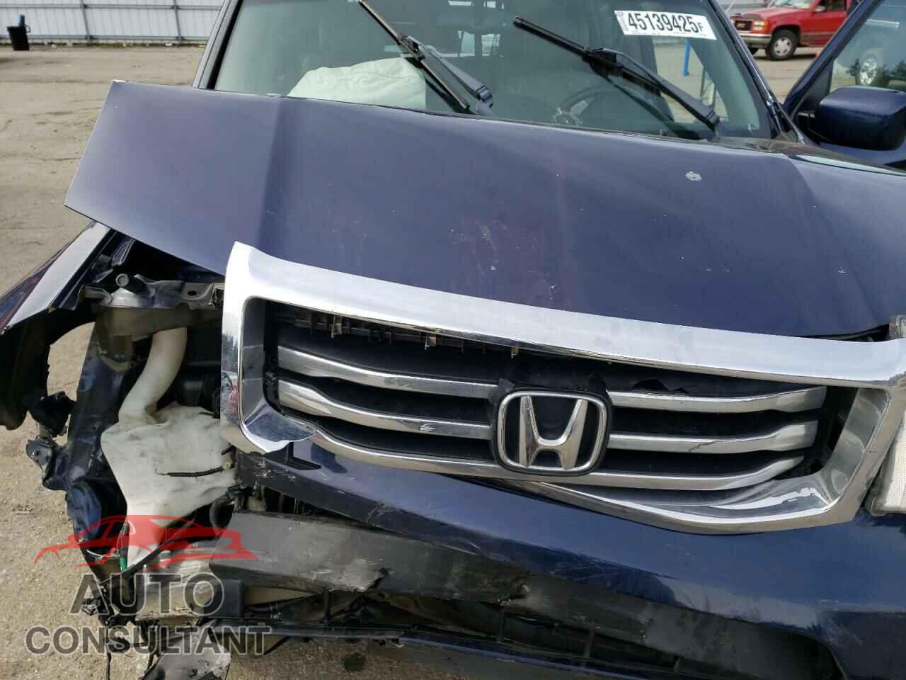 HONDA PILOT 2015 - 5FNYF3H79FB017586