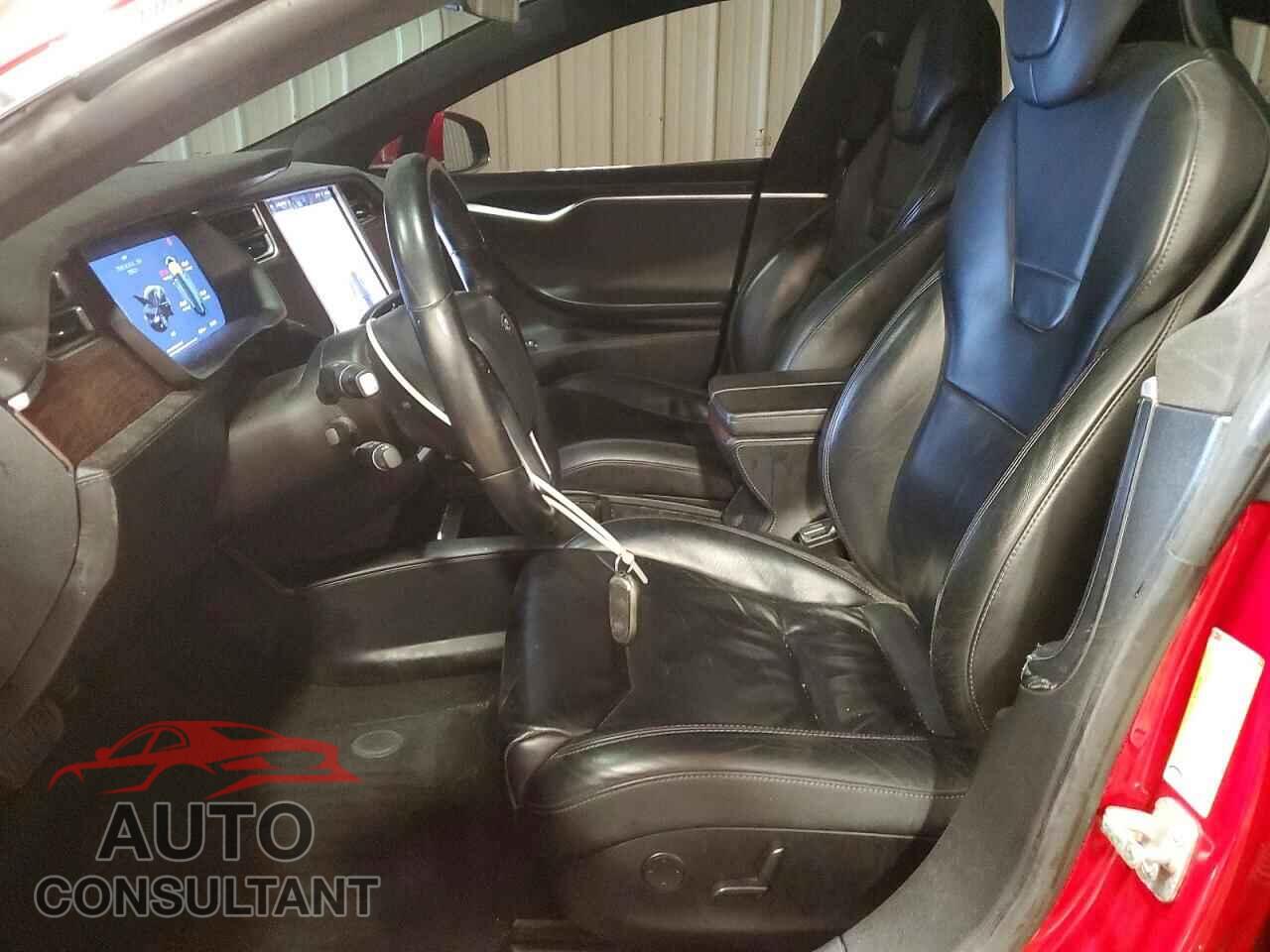 TESLA MODEL S 2017 - 5YJSA1E27HF192309