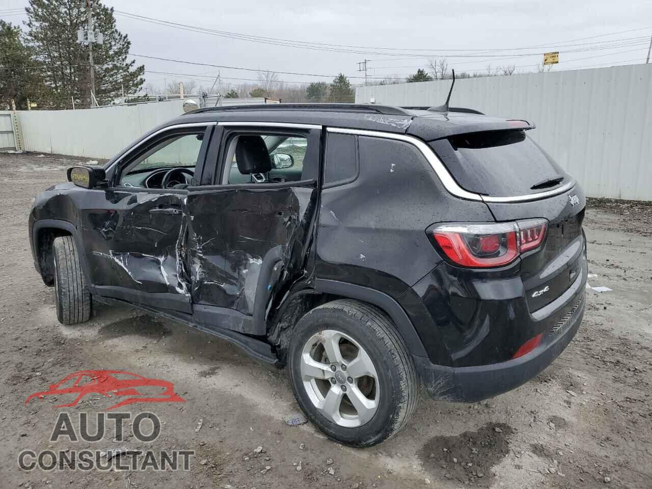 JEEP COMPASS 2018 - 3C4NJDBB3JT282678