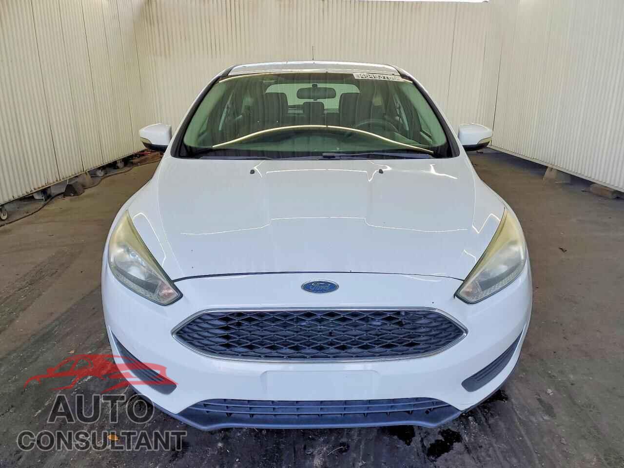 FORD FOCUS 2017 - 1FADP3K22HL296510
