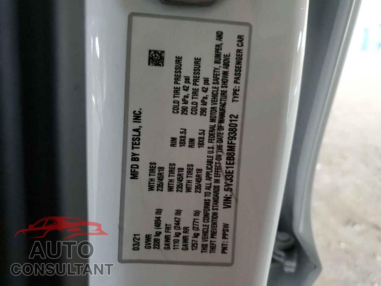 TESLA MODEL 3 2021 - 5YJ3E1EB8MF938012
