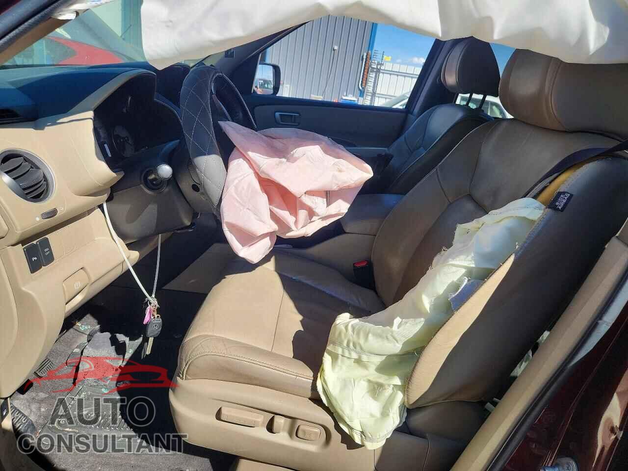 HONDA PILOT 2011 - 5FNYF4H91BB087259