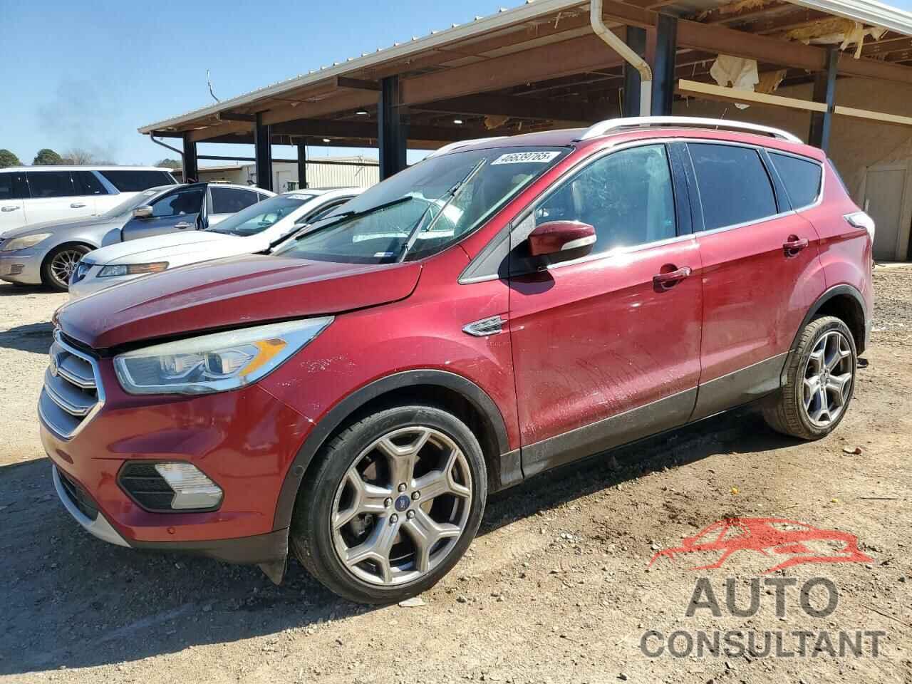 FORD ESCAPE 2017 - 1FMCU0J90HUA02619