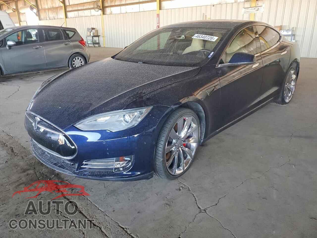 TESLA MODEL S 2015 - 5YJSA4H49FF084026