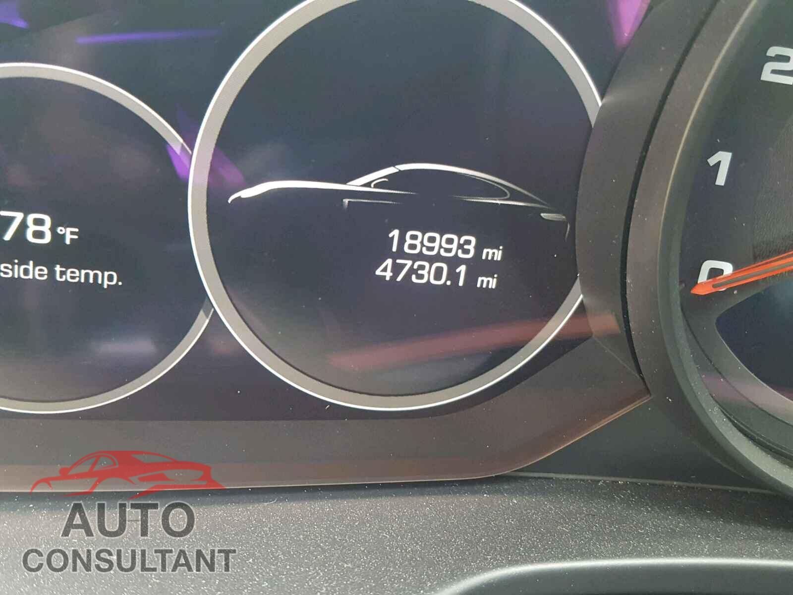 PORSCHE PANAMERA 2017 - WP0AA2A71HL100482