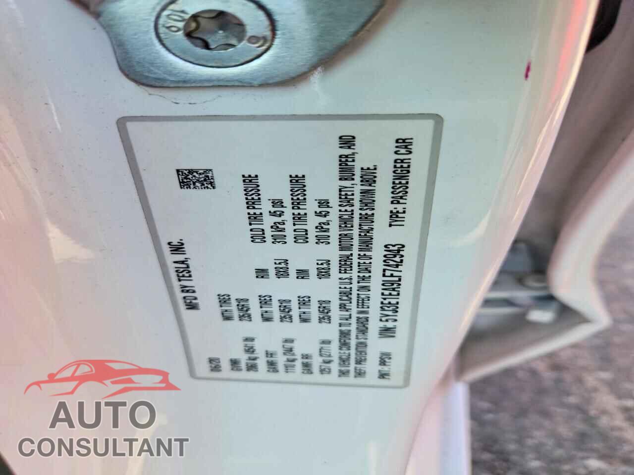 TESLA MODEL 3 2020 - 5YJ3E1EA9LF742943