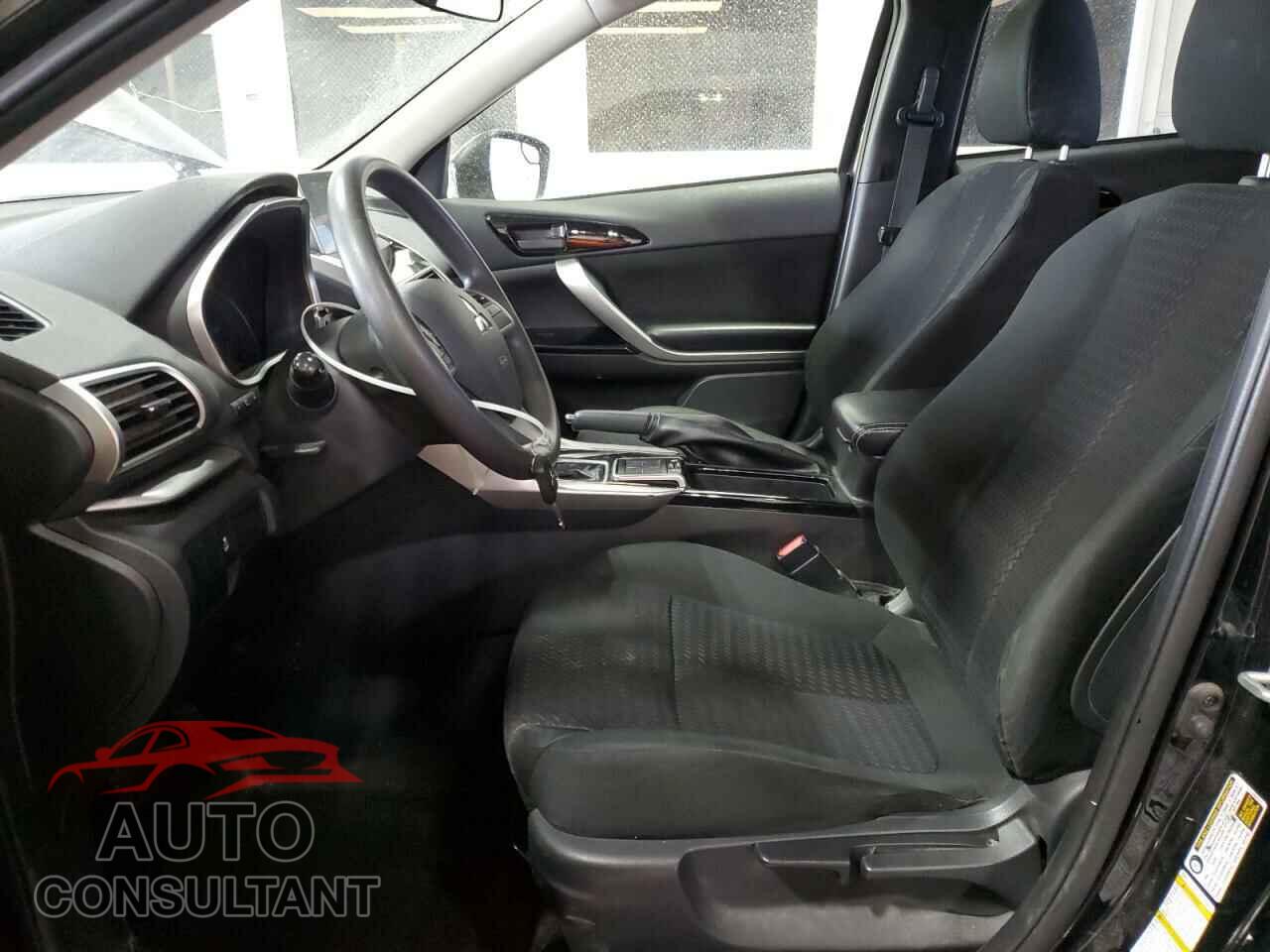 MITSUBISHI ECLIPSE 2019 - JA4AT4AA7KZ049134