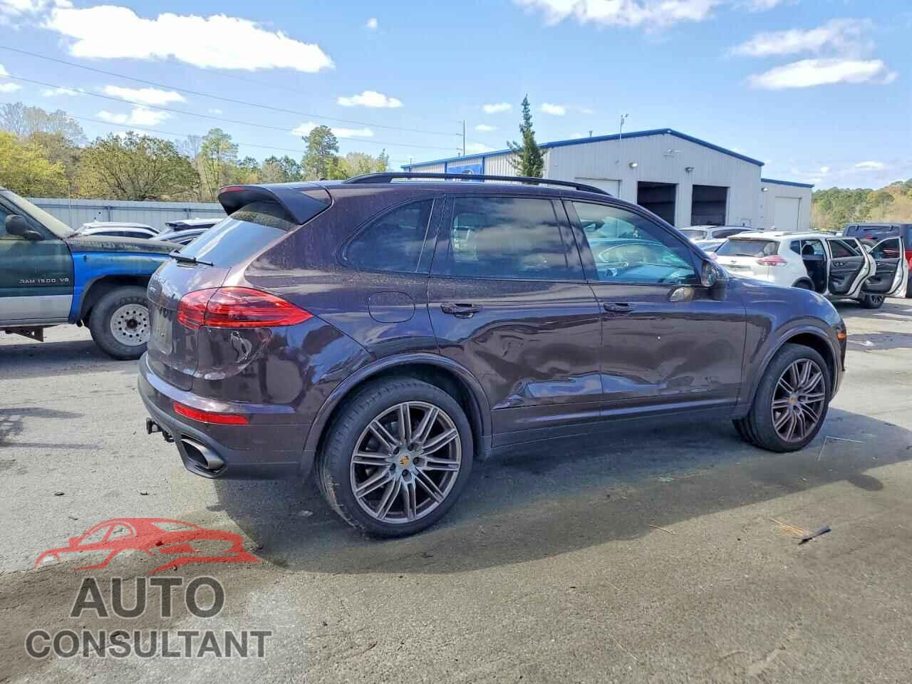 PORSCHE CAYENNE 2017 - WP1AA2A23HKA84388