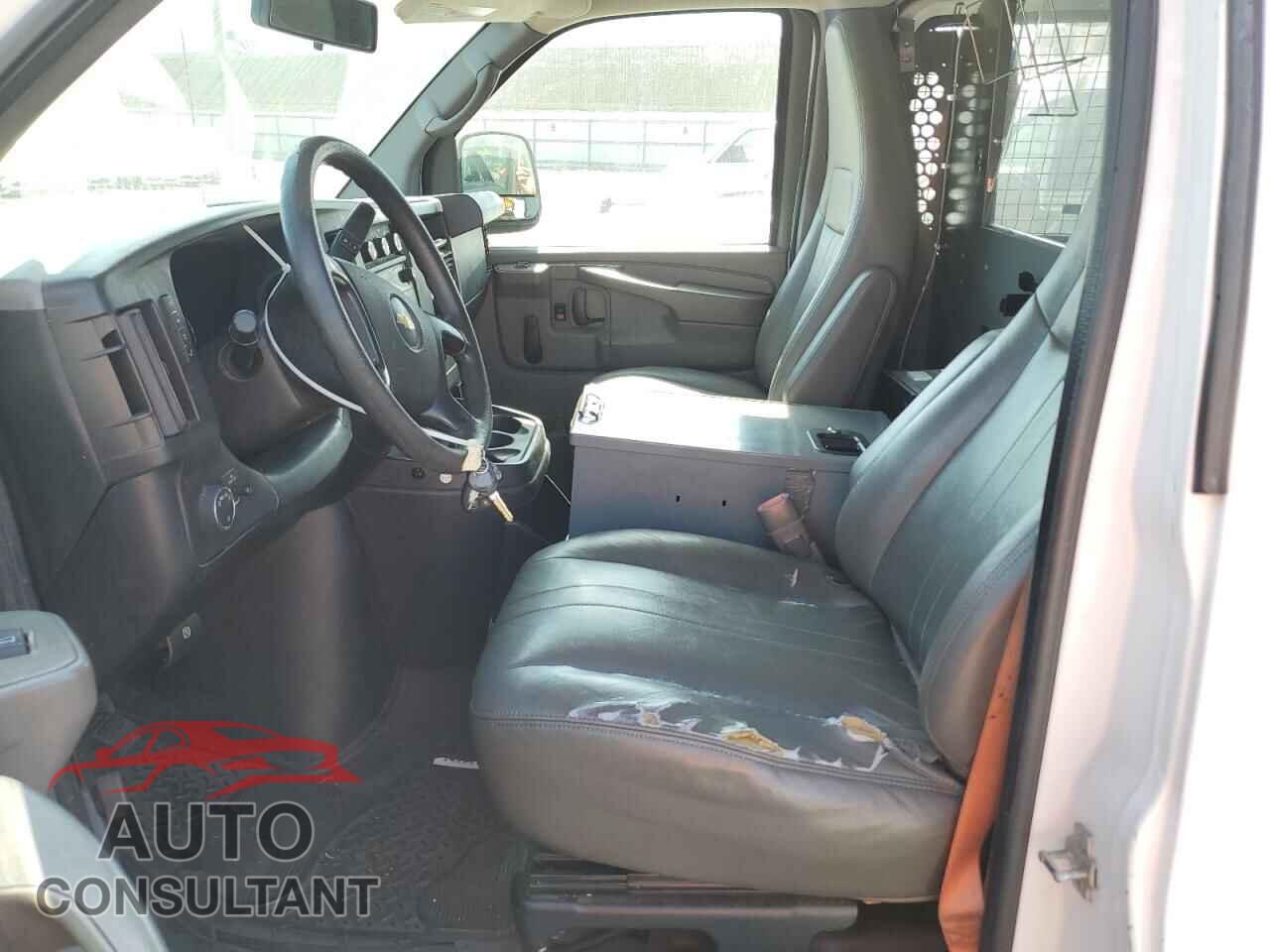 CHEVROLET EXPRESS 2013 - 1GCWGFCB2D1902249