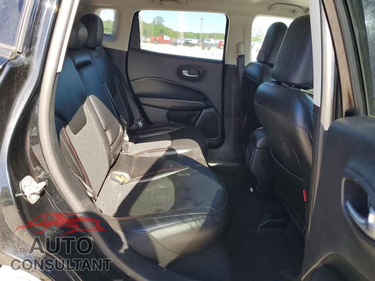 JEEP COMPASS 2020 - 3C4NJDDB8LT233377
